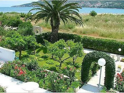 Apartment Oceania