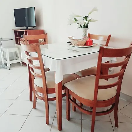 Apartment Oceania *