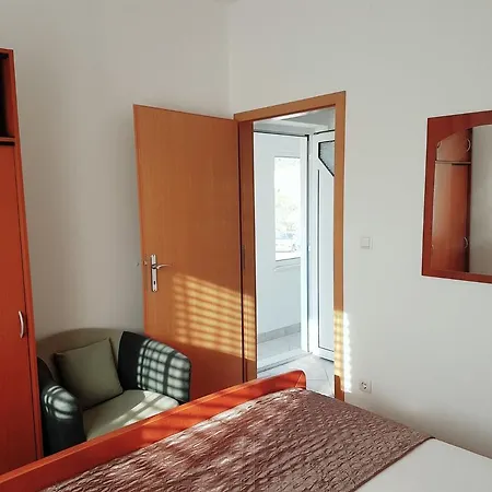 Oceania Apartment *