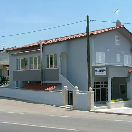 Apartment Oceania