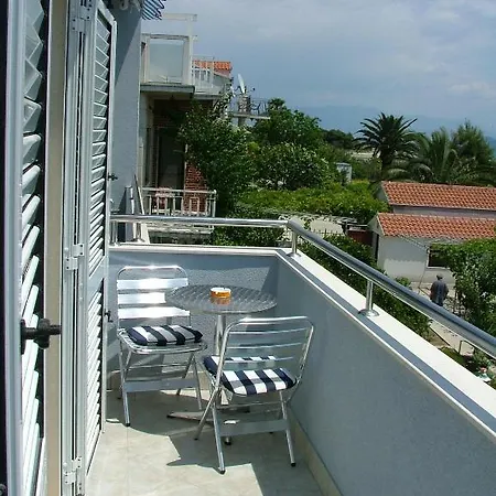 Oceania * Trogir